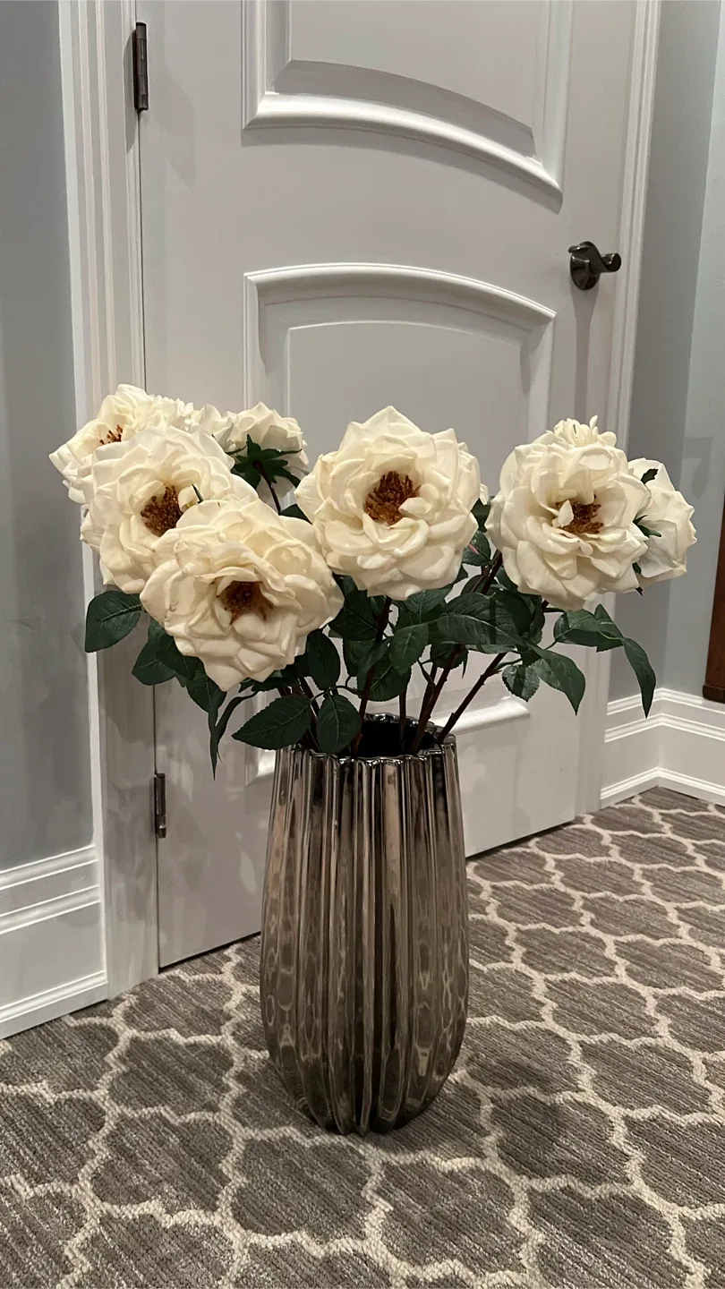 Artificial Flower Arrangement with Vase thumbnail