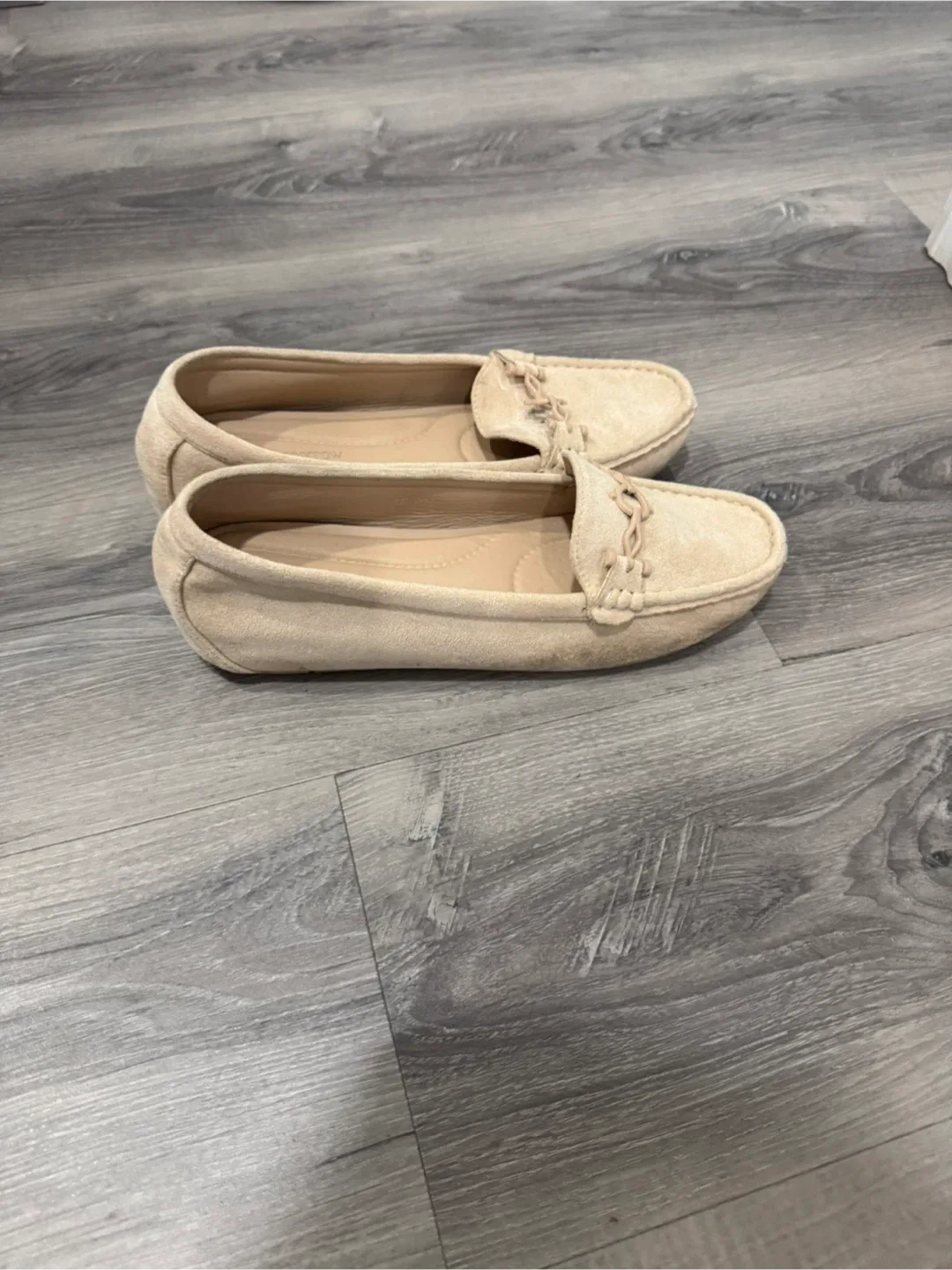 Cloudwalkers Beige Loafers Size 8 image indicator(2)