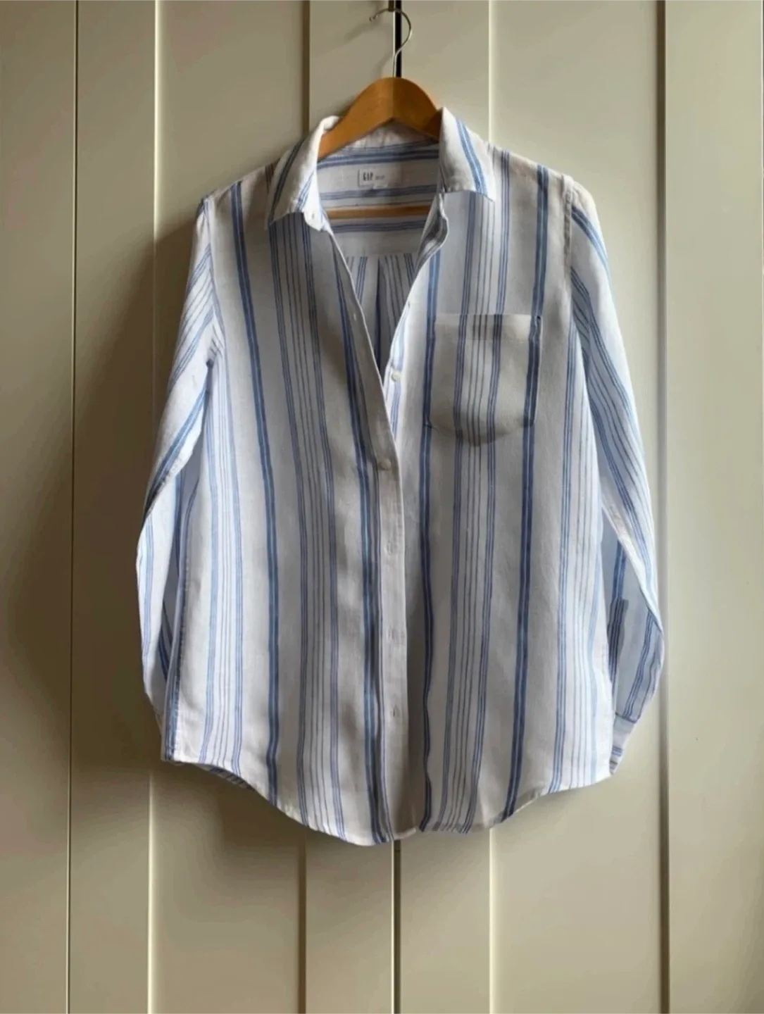 GAP 100% Linen Shirt - Size S image indicator(9)