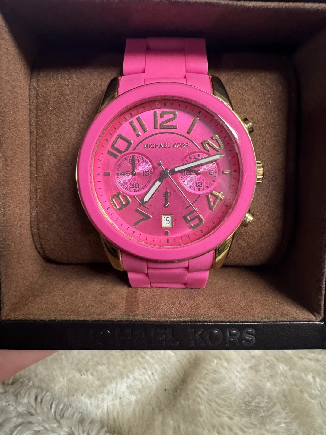 Michael Kors Pink Watch image indicator(2)