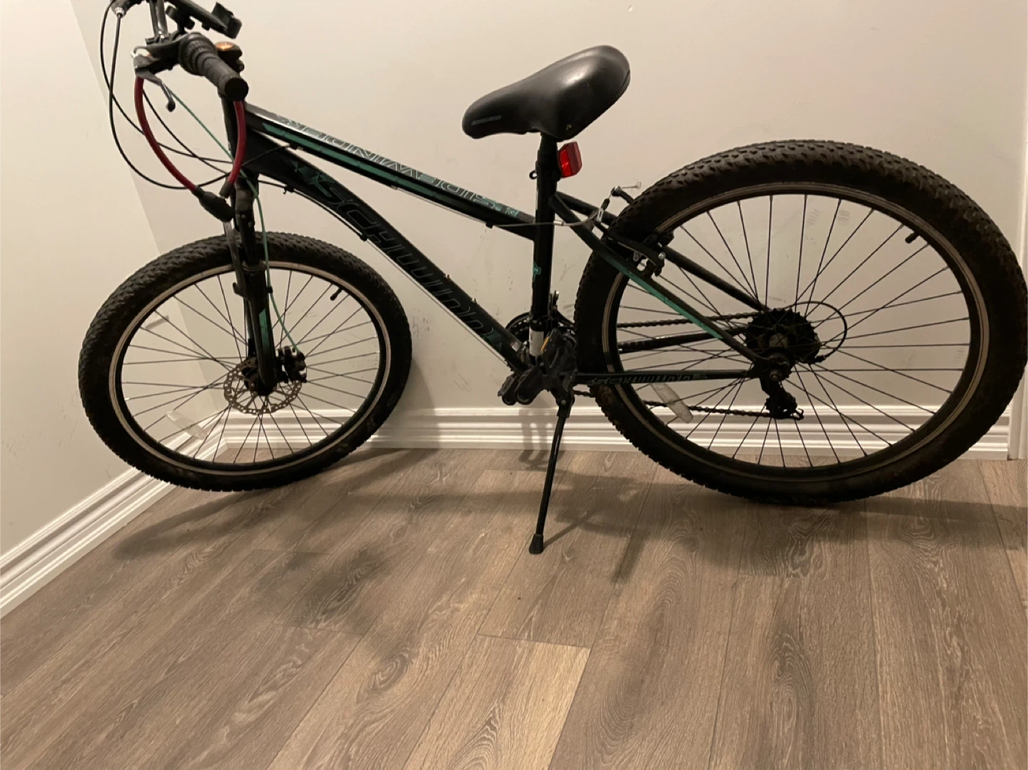 Schwinn Sidewinder Mountain Bike - photo 2