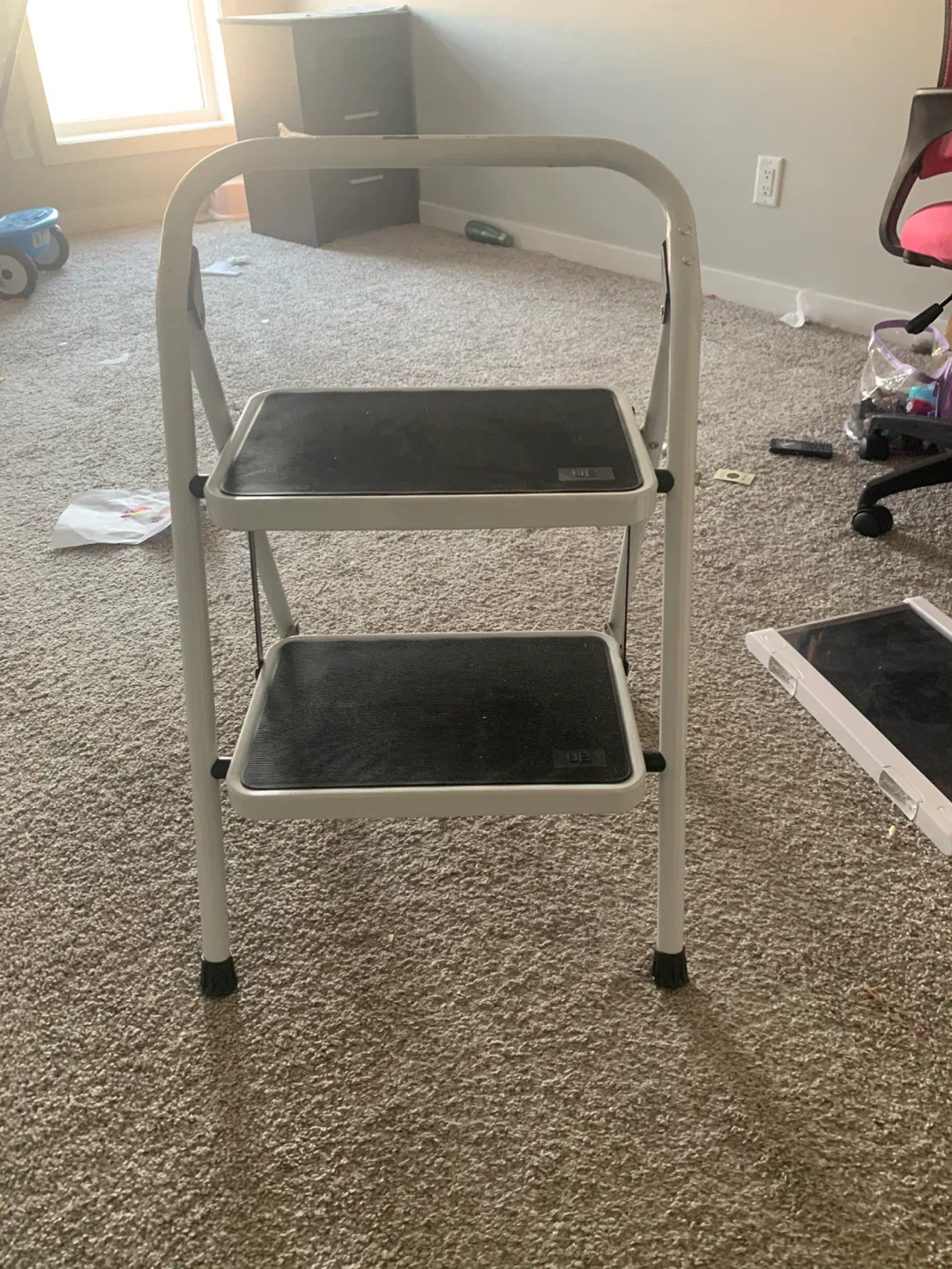 Two-Step Lightweight Ladder image indicator(4)