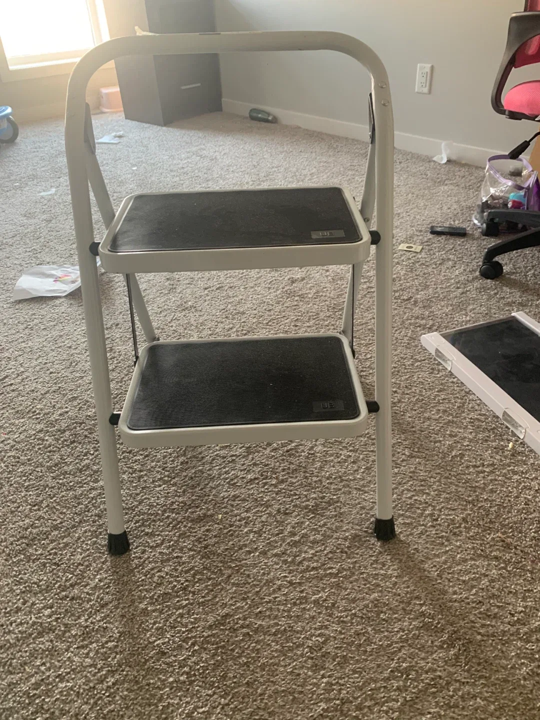 Two-Step Lightweight Ladder image indicator(2)