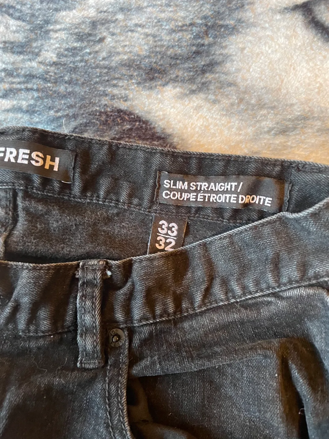 Joe Fresh Slim Straight Black Jeans - Size 33/32 image indicator(3)