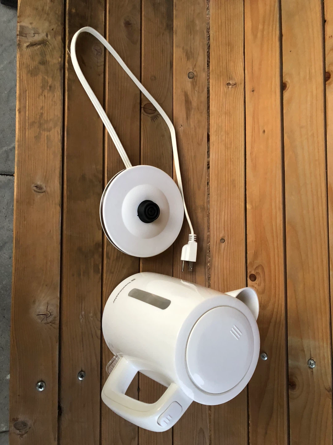 Toastmaster White Electric Kettle - photo 2