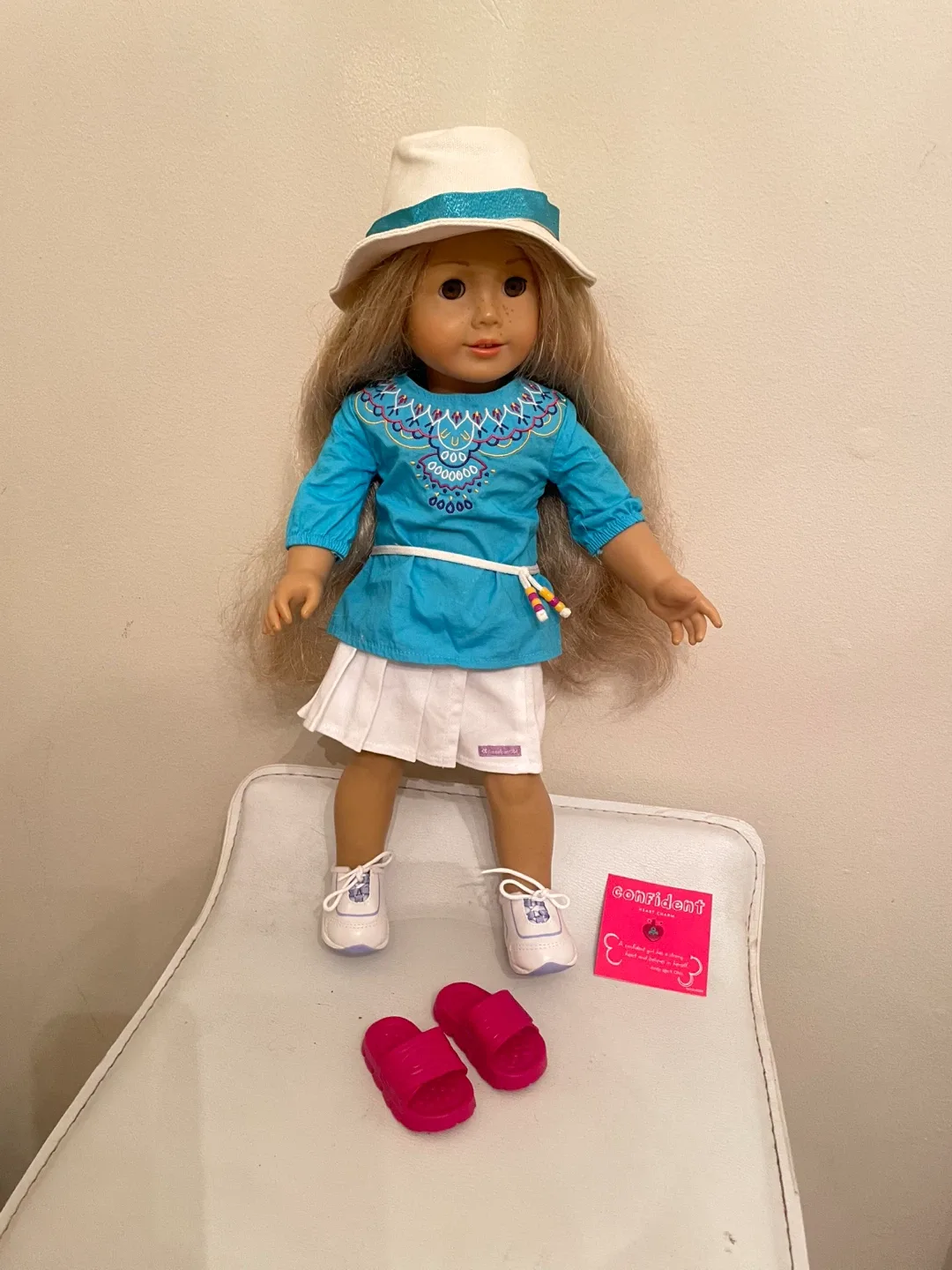 American Girl Doll with Outfit & Accessories thumbnail