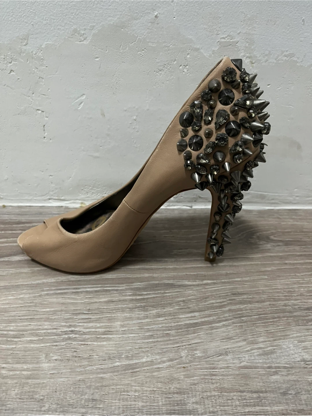 Sam Edelman Studded Heels - Size 7 - photo 3