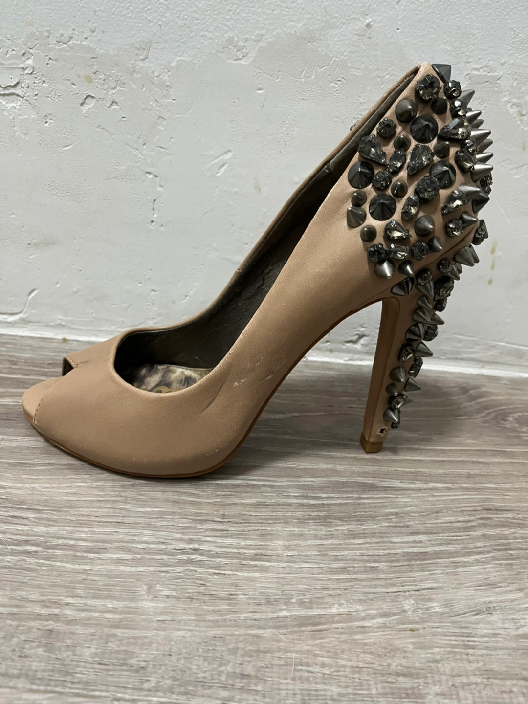 Sam Edelman Studded Heels - Size 7 - photo 5