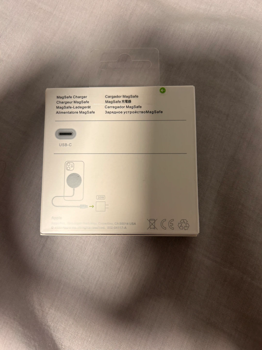 New Apple MagSafe Charger - USB-C - photo 2