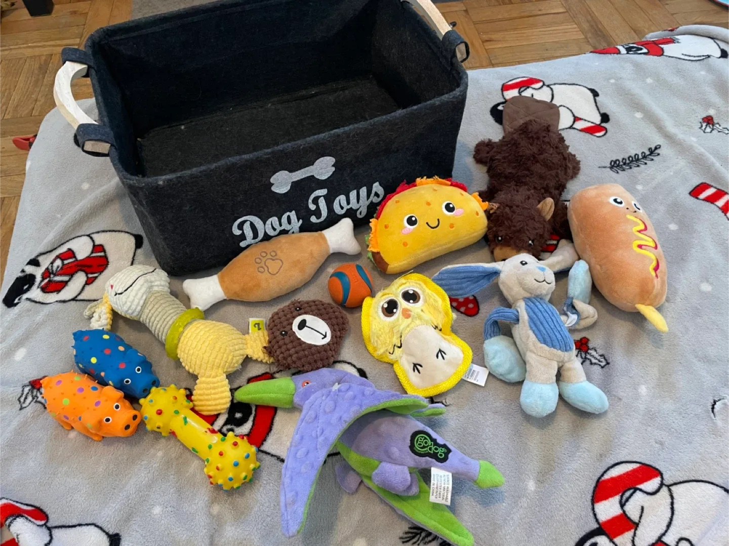 Small Dog Toys & Bin thumbnail