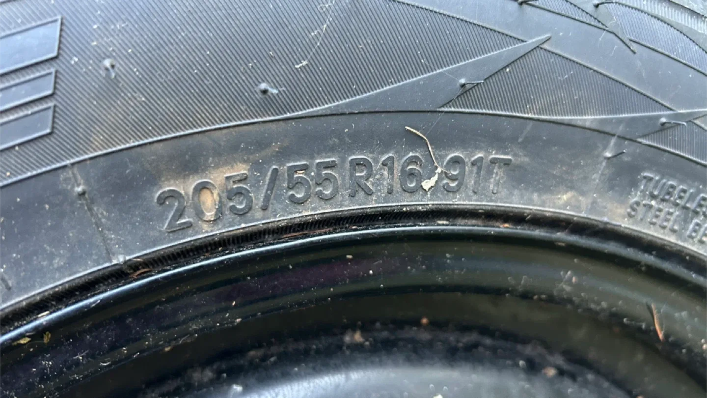 Toyo Observe G3-Ice Winter Tires 205/55R16 image indicator(3)