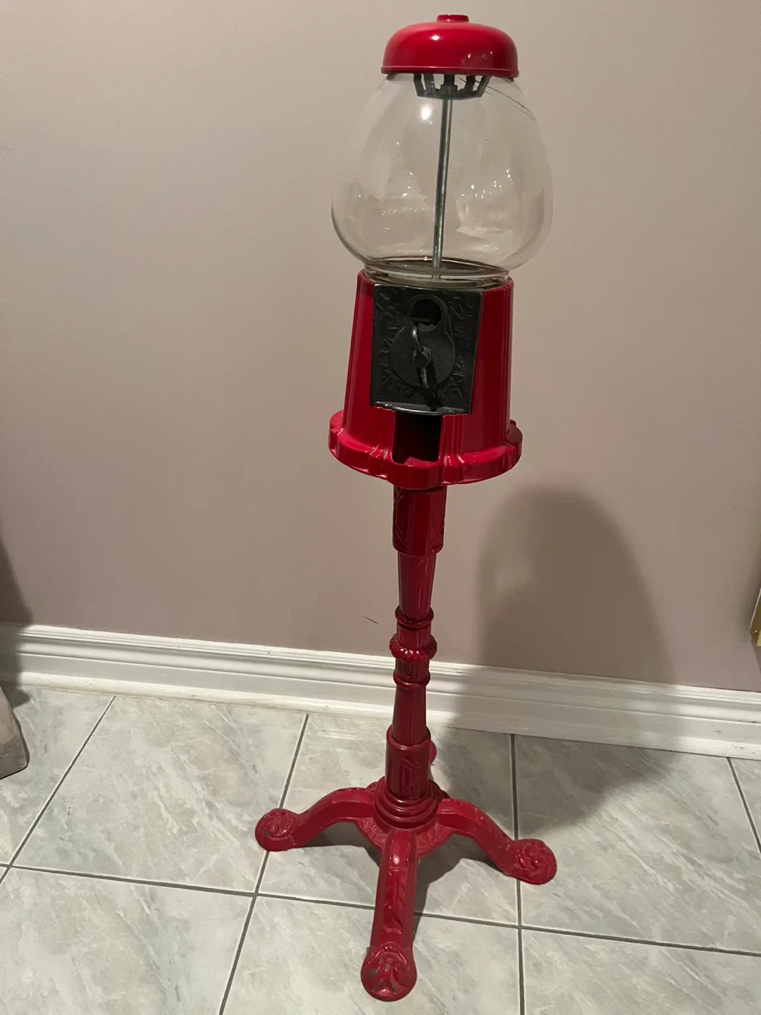 Vintage Red Gumball Machine image indicator(2)