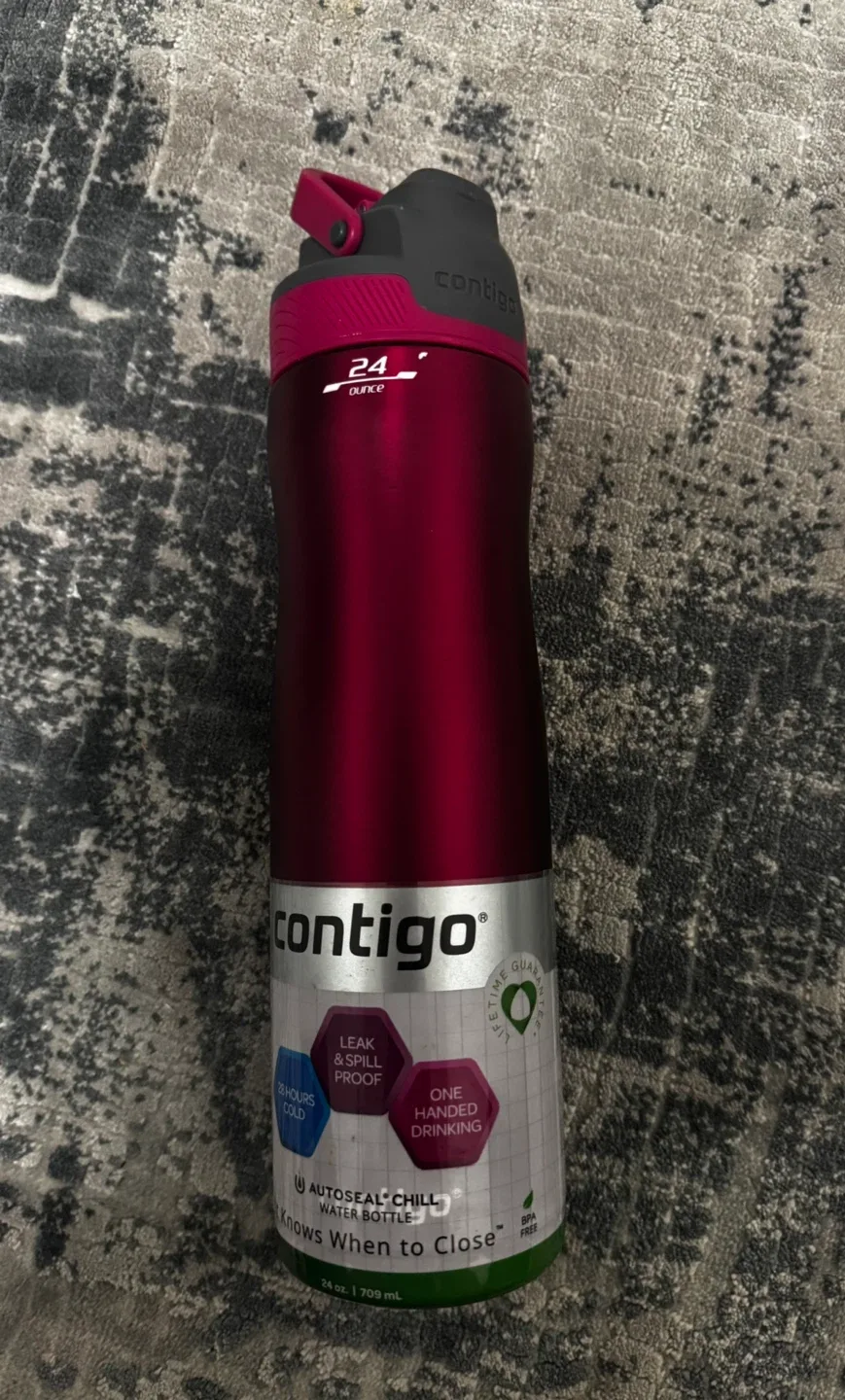 Contigo Autoseal Chill 24oz Water Bottle - Very Berry thumbnail