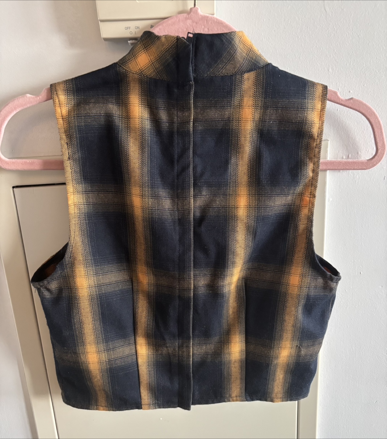Plaid Sleeveless Crop Top - Size 4 - photo 2