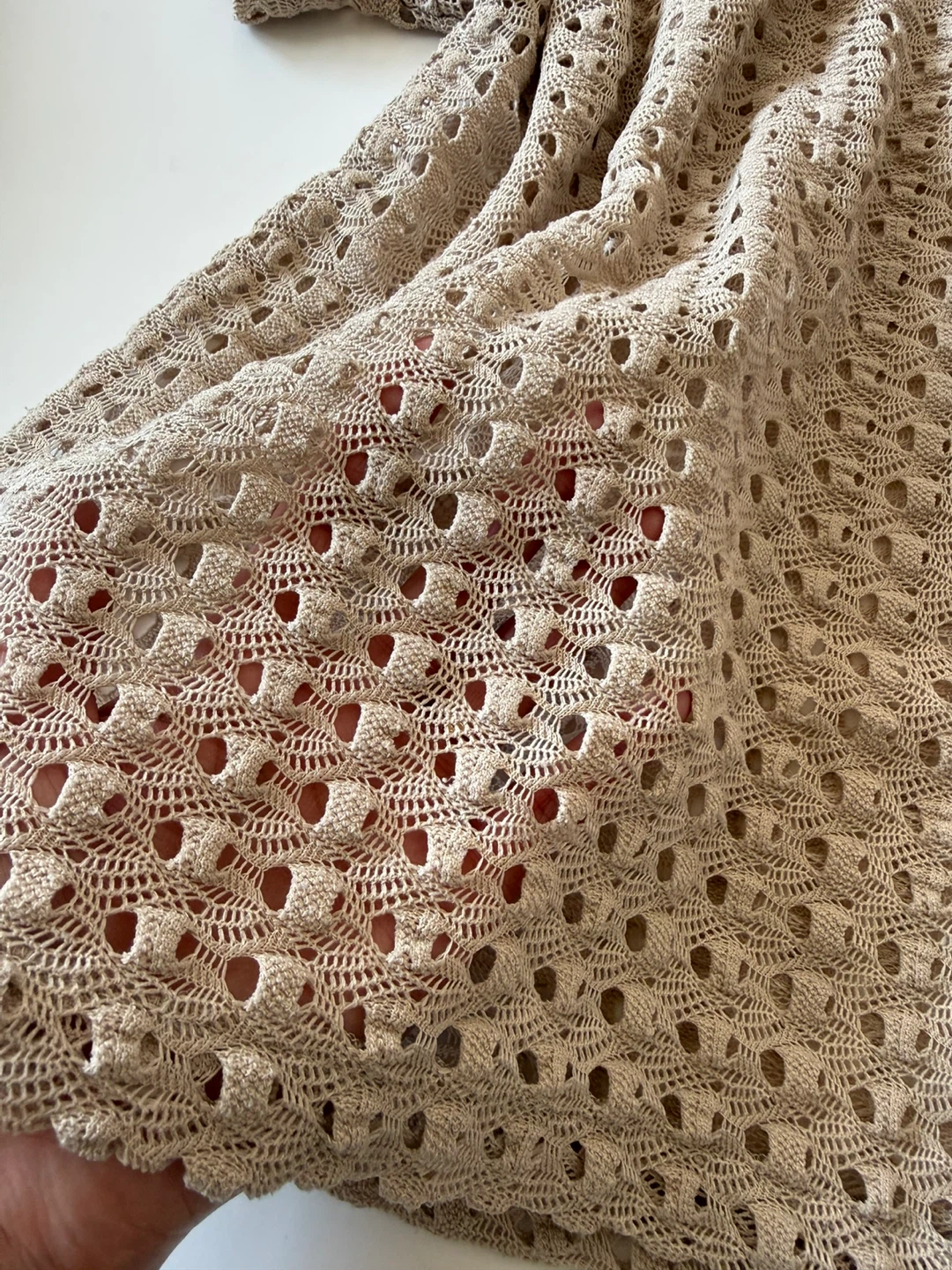 Suzy Shier Beige Crochet Knit Top Size XS - photo 3