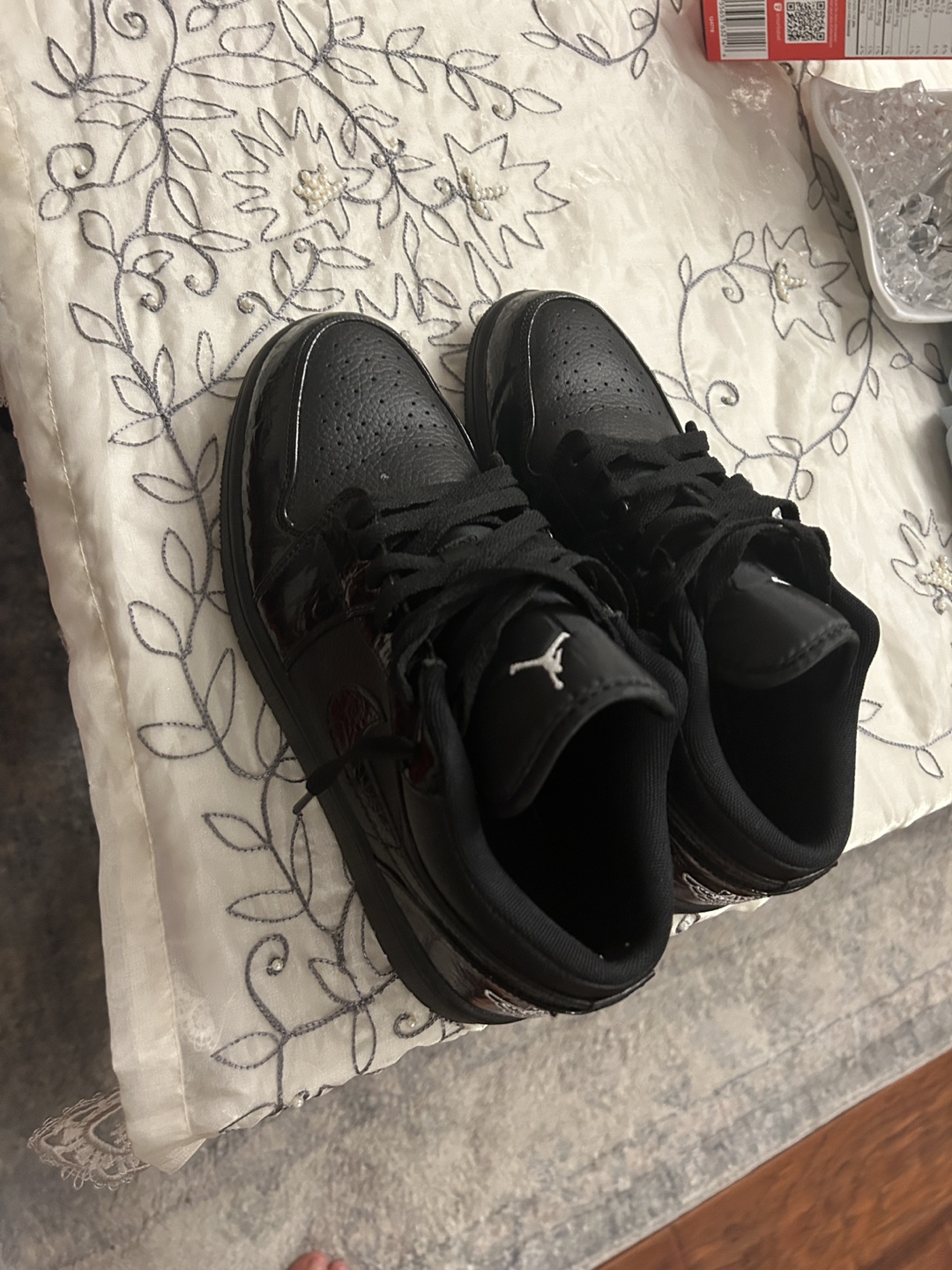 Air Jordan 1 Low Black US 8.5 - photo 2