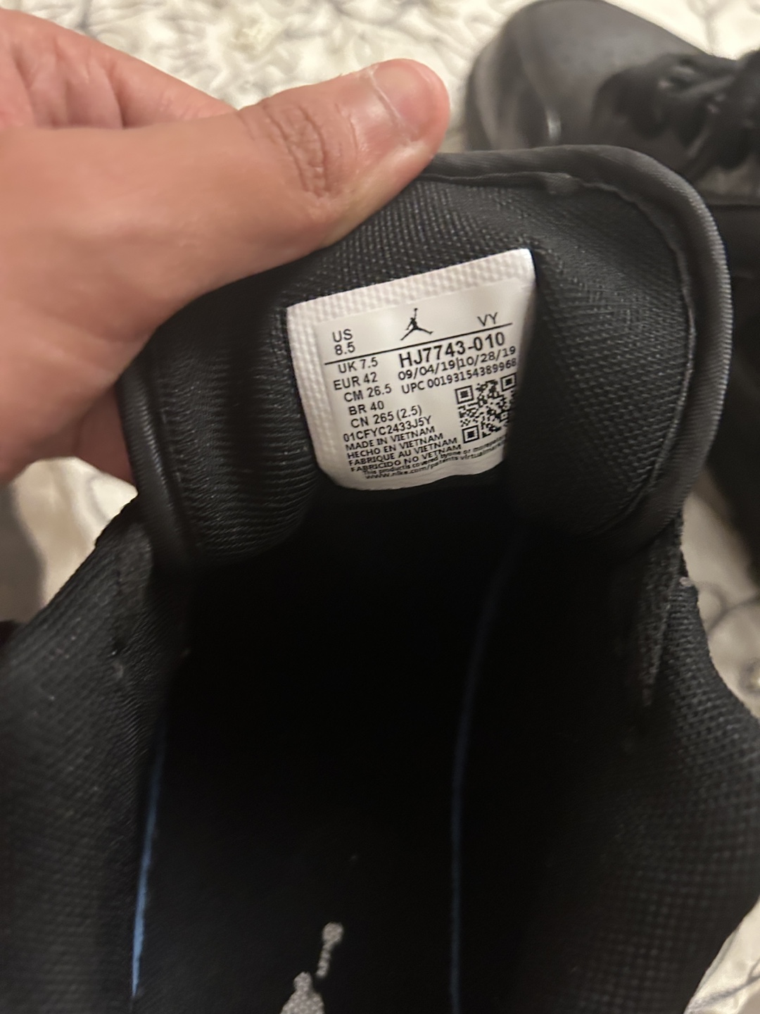 Air Jordan 1 Low Black US 8.5 - photo 4