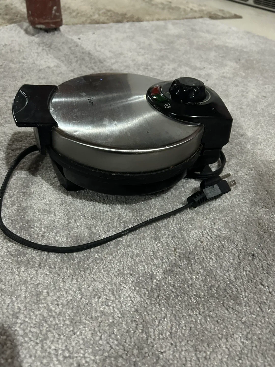 Oster Waffle Maker thumbnail