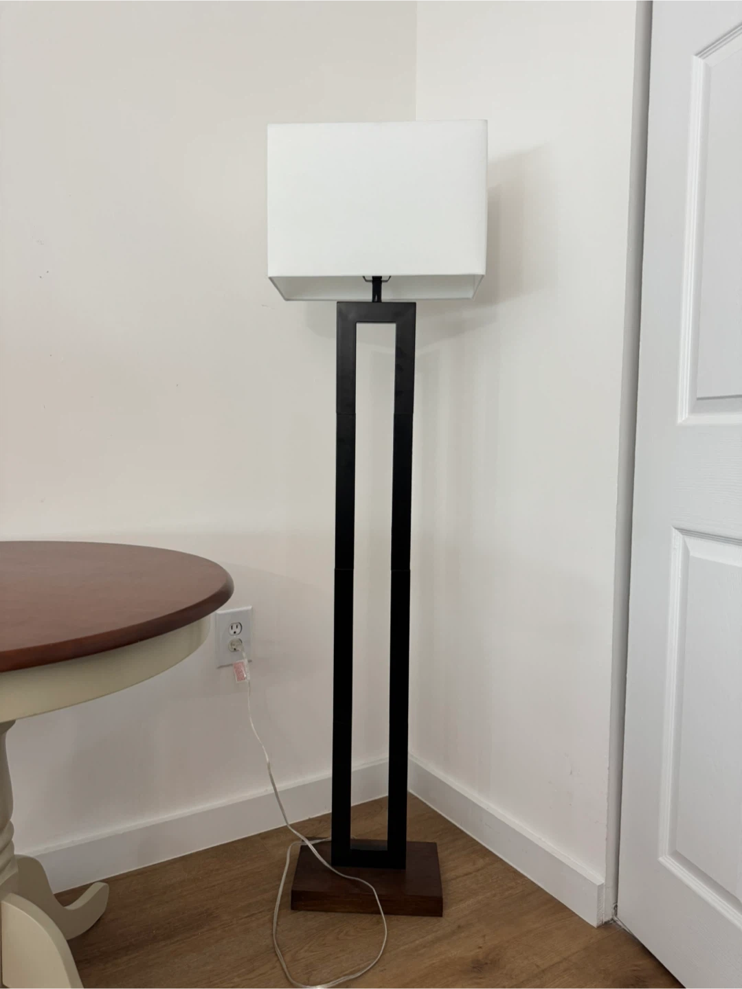Better Homes & Gardens 61" Floor Lamp - photo 2