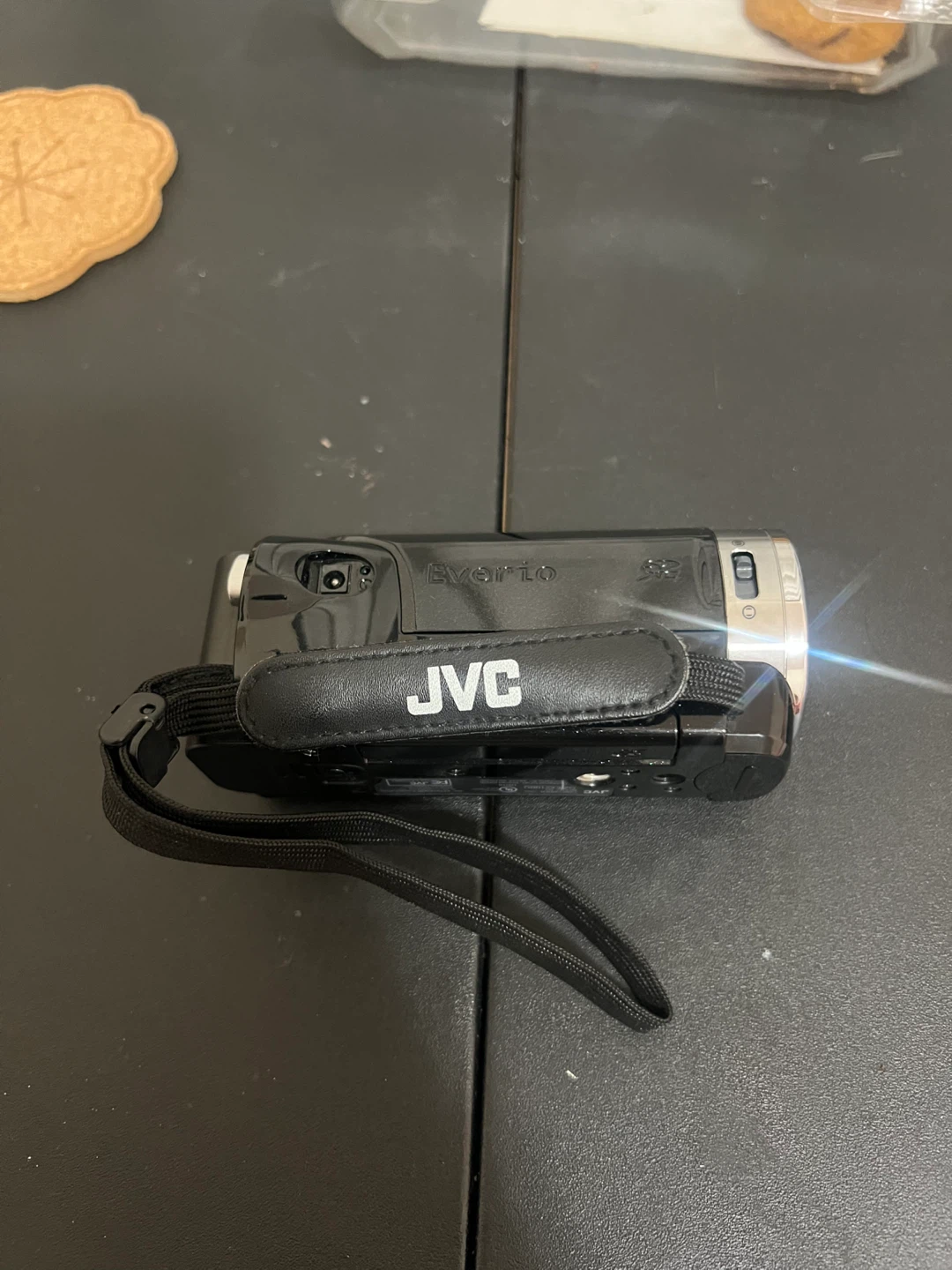 JVC Everio Full HD Camcorder (charger and 8GB SD card)