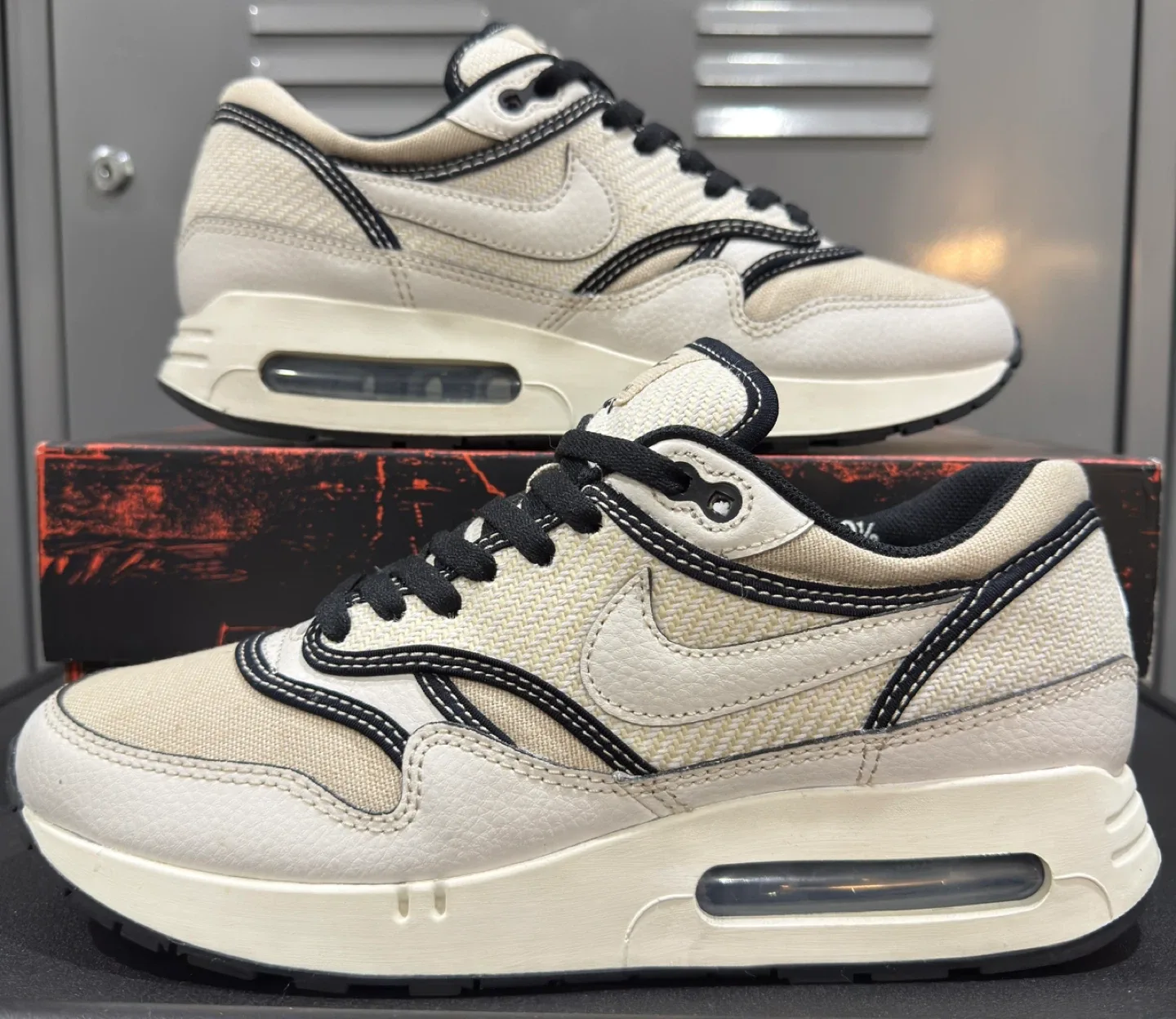 Air Max 1 x World Make 86 Big Bubble - Men’s Size 9.5 thumbnail