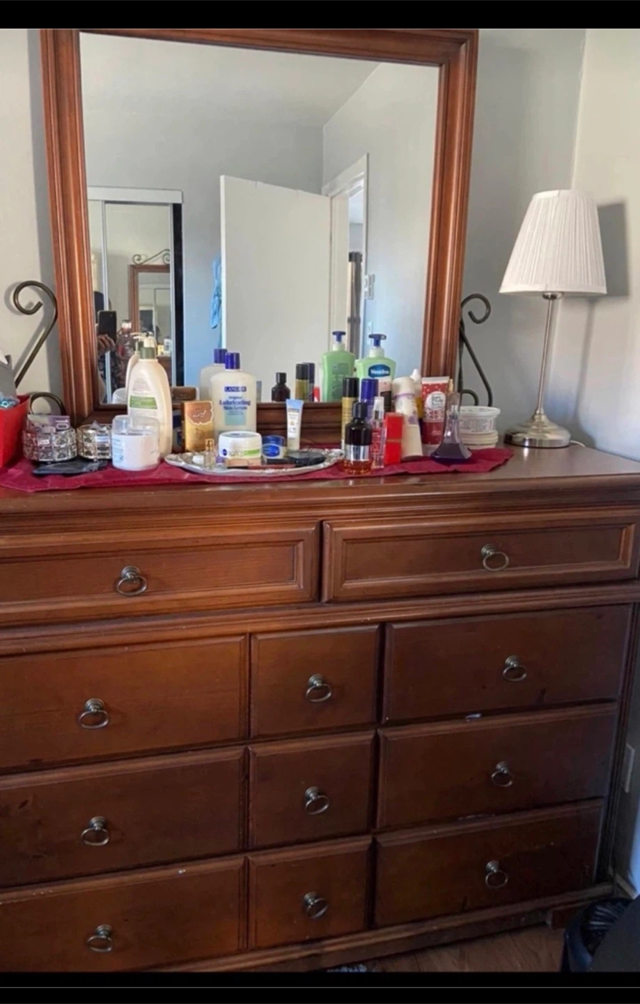 Wooden Dresser with Mirror 🥕