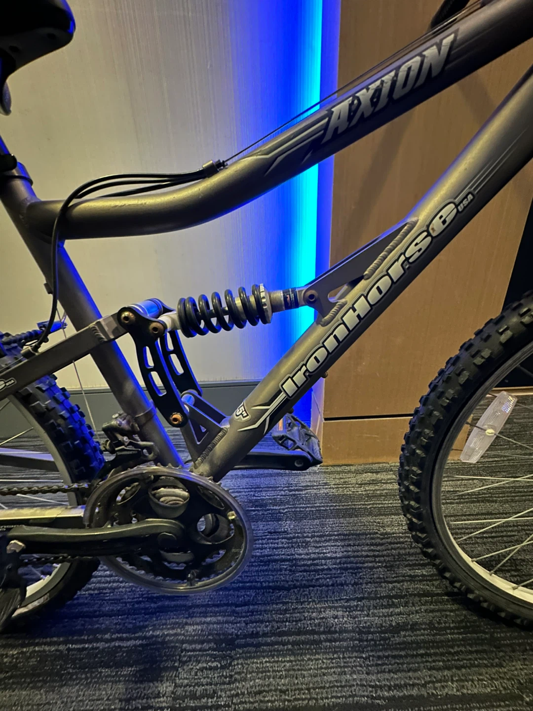 Ironhorse Bicycle 🥕 - photo 3