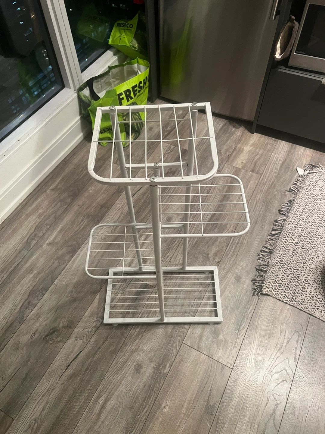 White Metal Plant Stand & Small Decorative Pots - photo 2