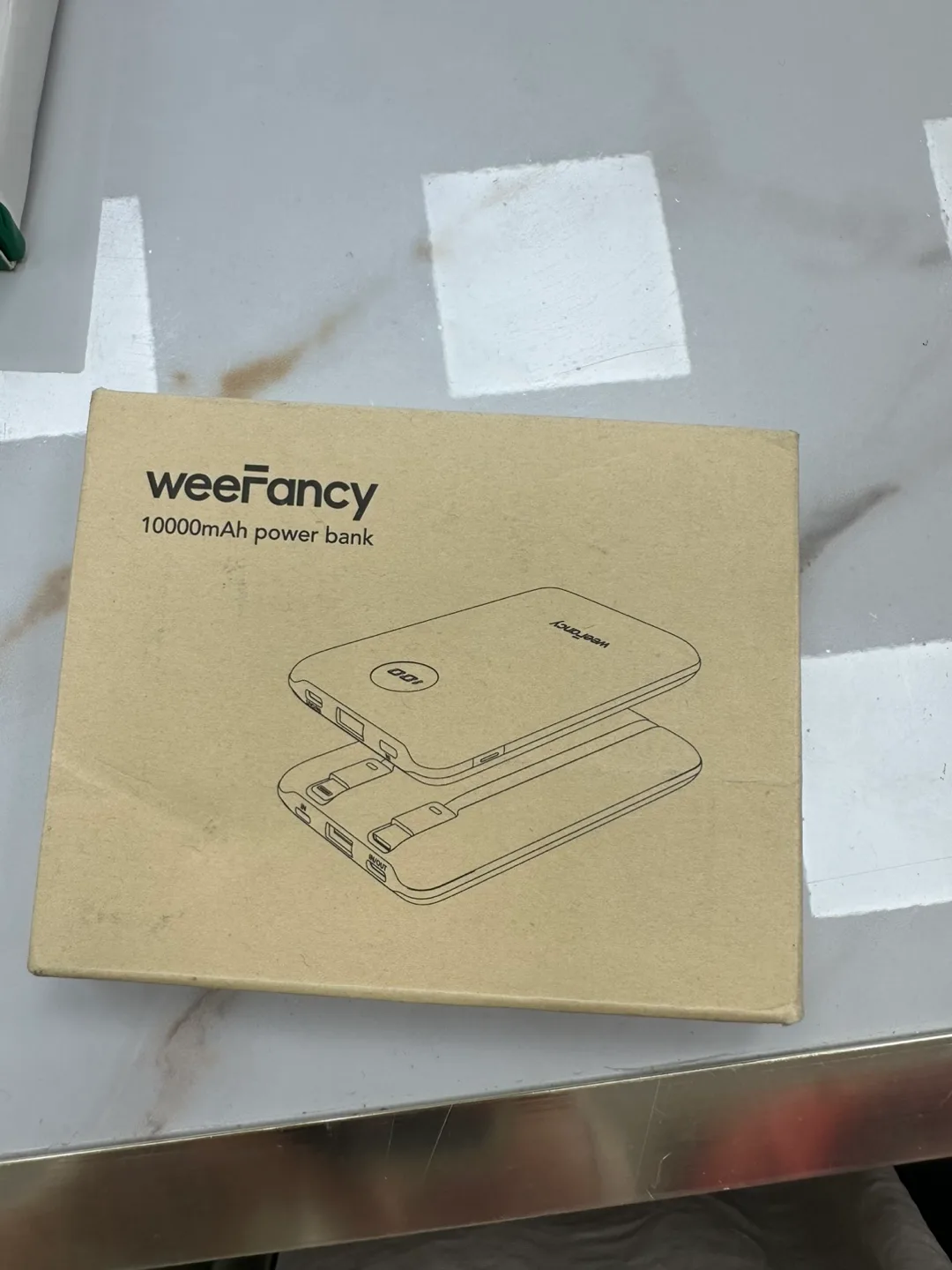 weeFancy 10000mAh Power Bank - New in Box thumbnail