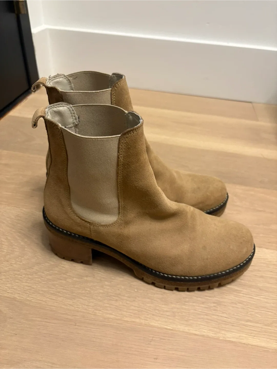 Beige Suede Chelsea Boots, Size 39 thumbnail