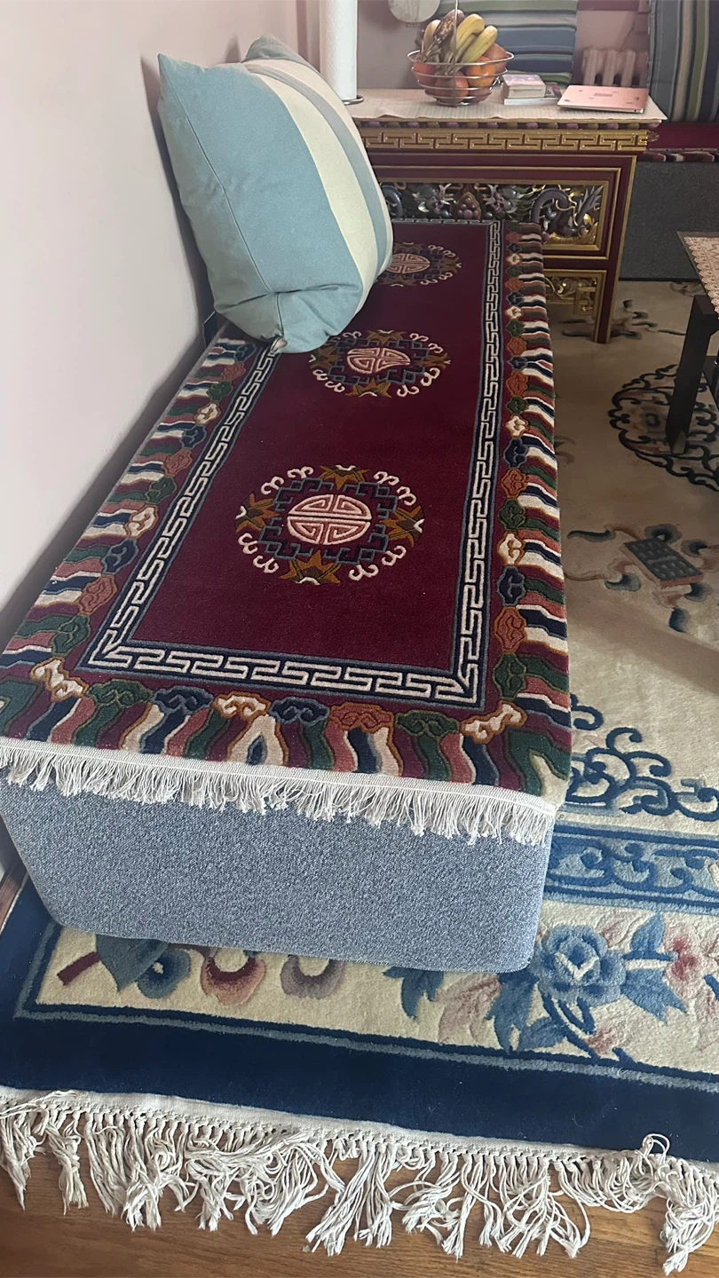 Sofa/seat/bed