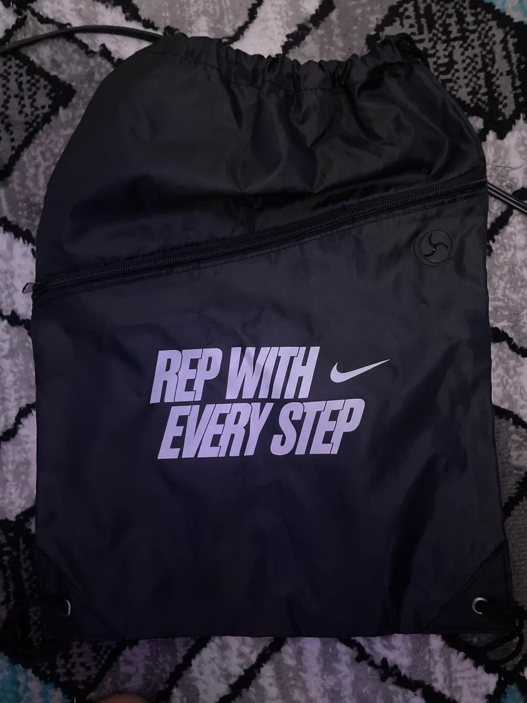 Nike Drawstring Bag - Black thumbnail