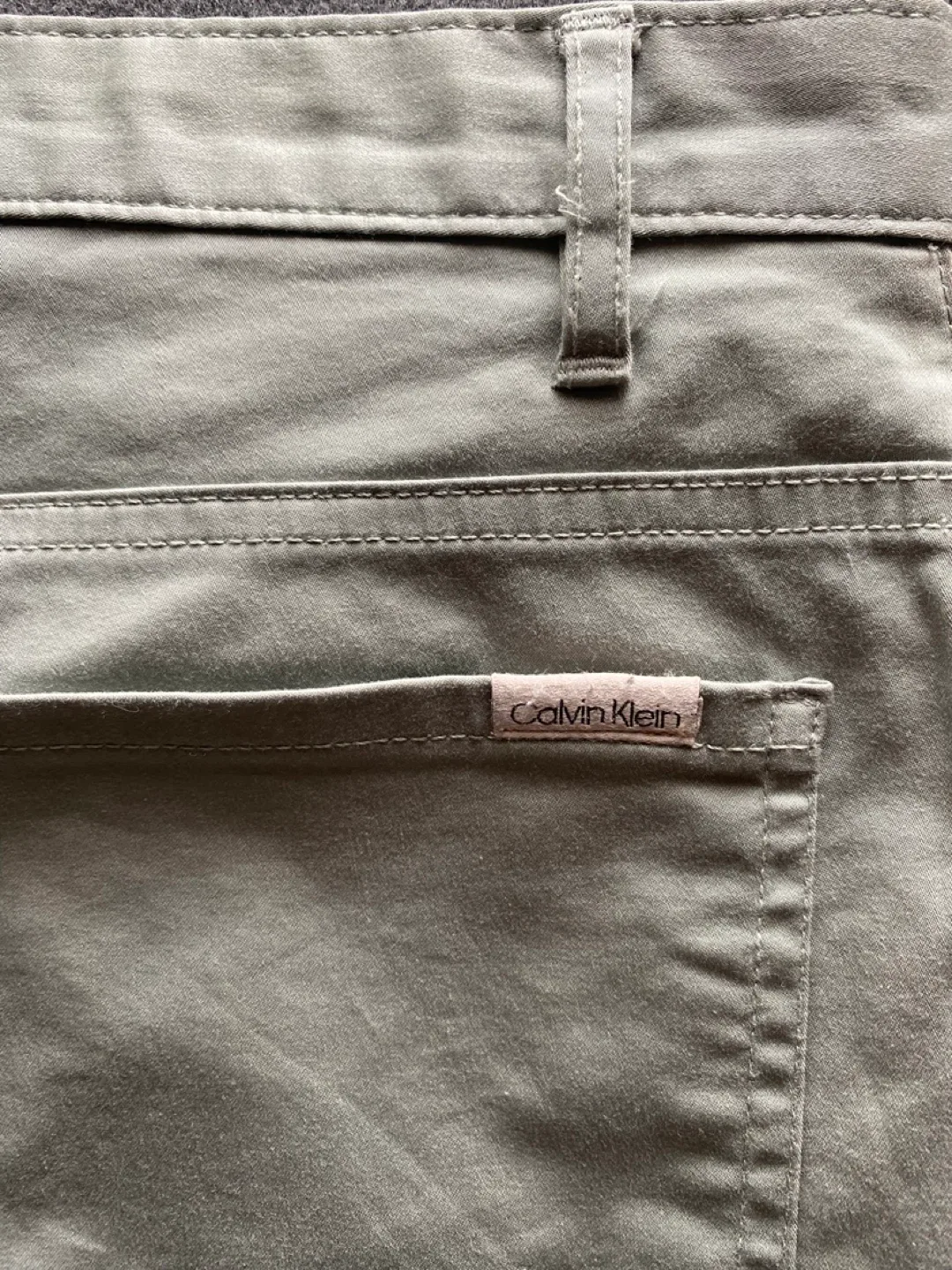 Calvin Klein Slim Fit Olive Pants - 32x30 image indicator(4)
