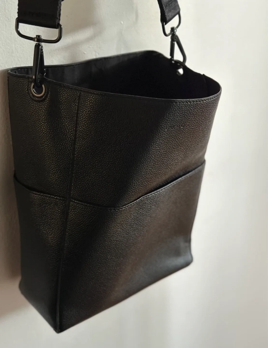 Oak & Fort bag image indicator(2)