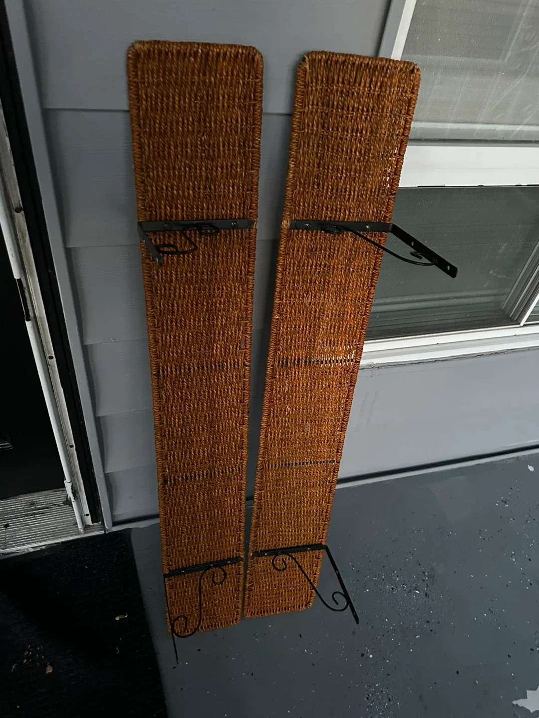 Wicker Wall Baskets (Set of 2) thumbnail