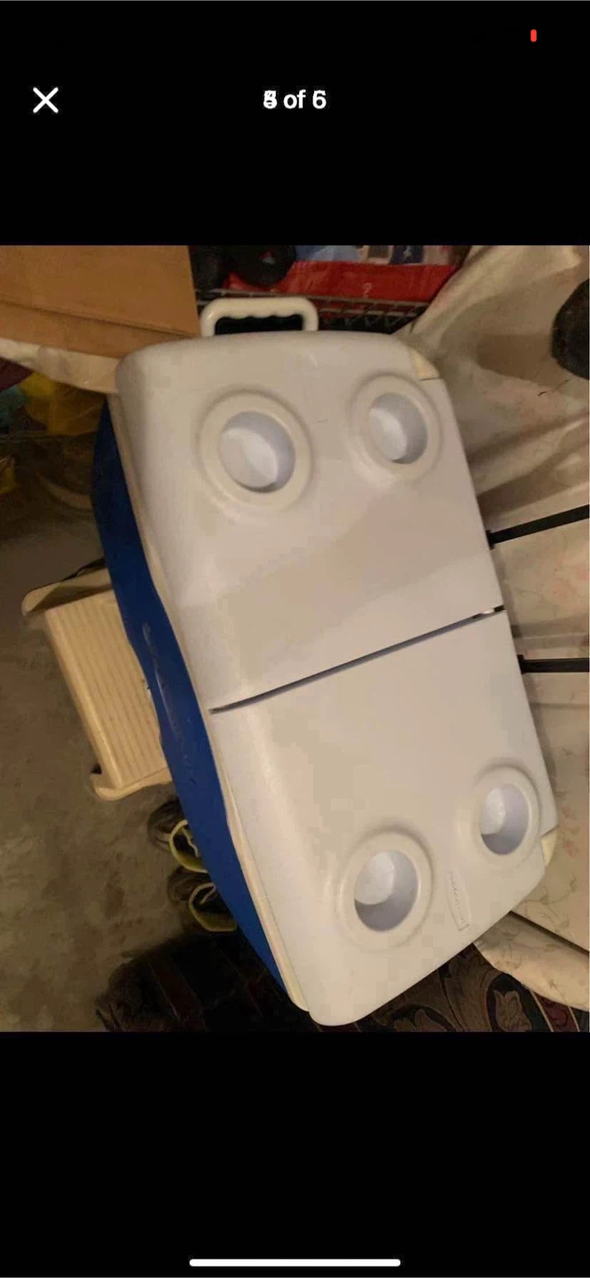 Rubbermaid Wheeled Cooler - photo 4