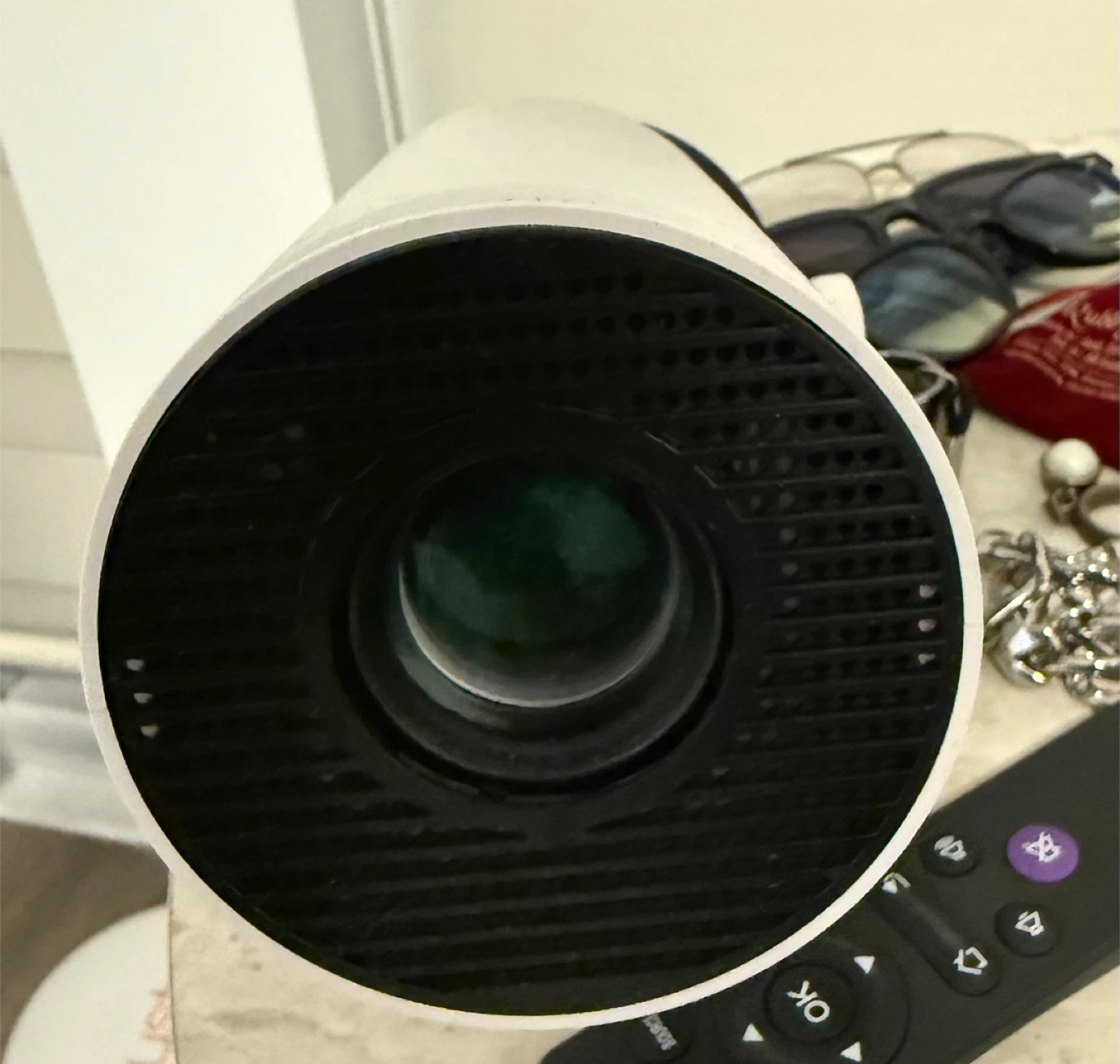 WiMiUS S27 Portable Video Projector - Like New! - photo 2