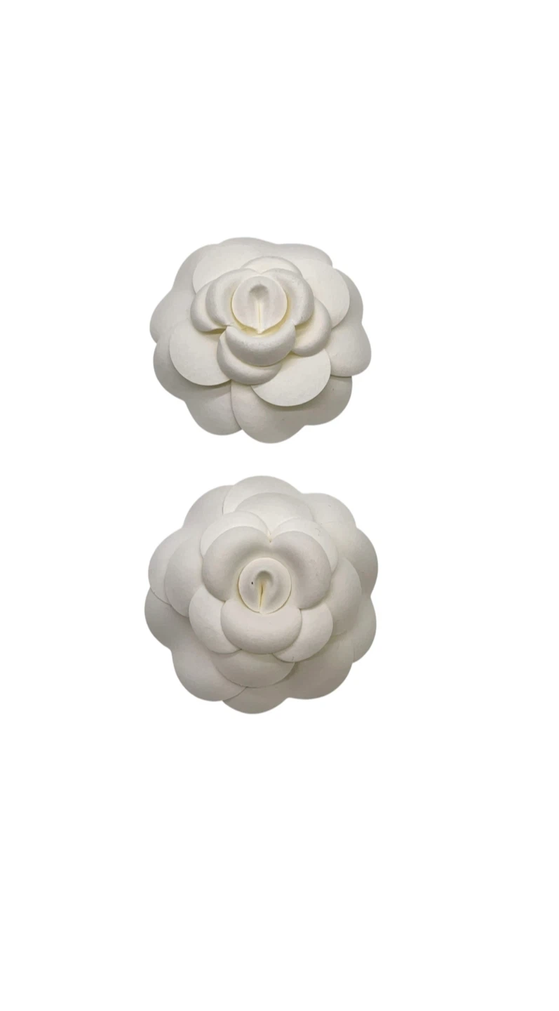 Chanel Camellia Flower Brooch - White - photo 2