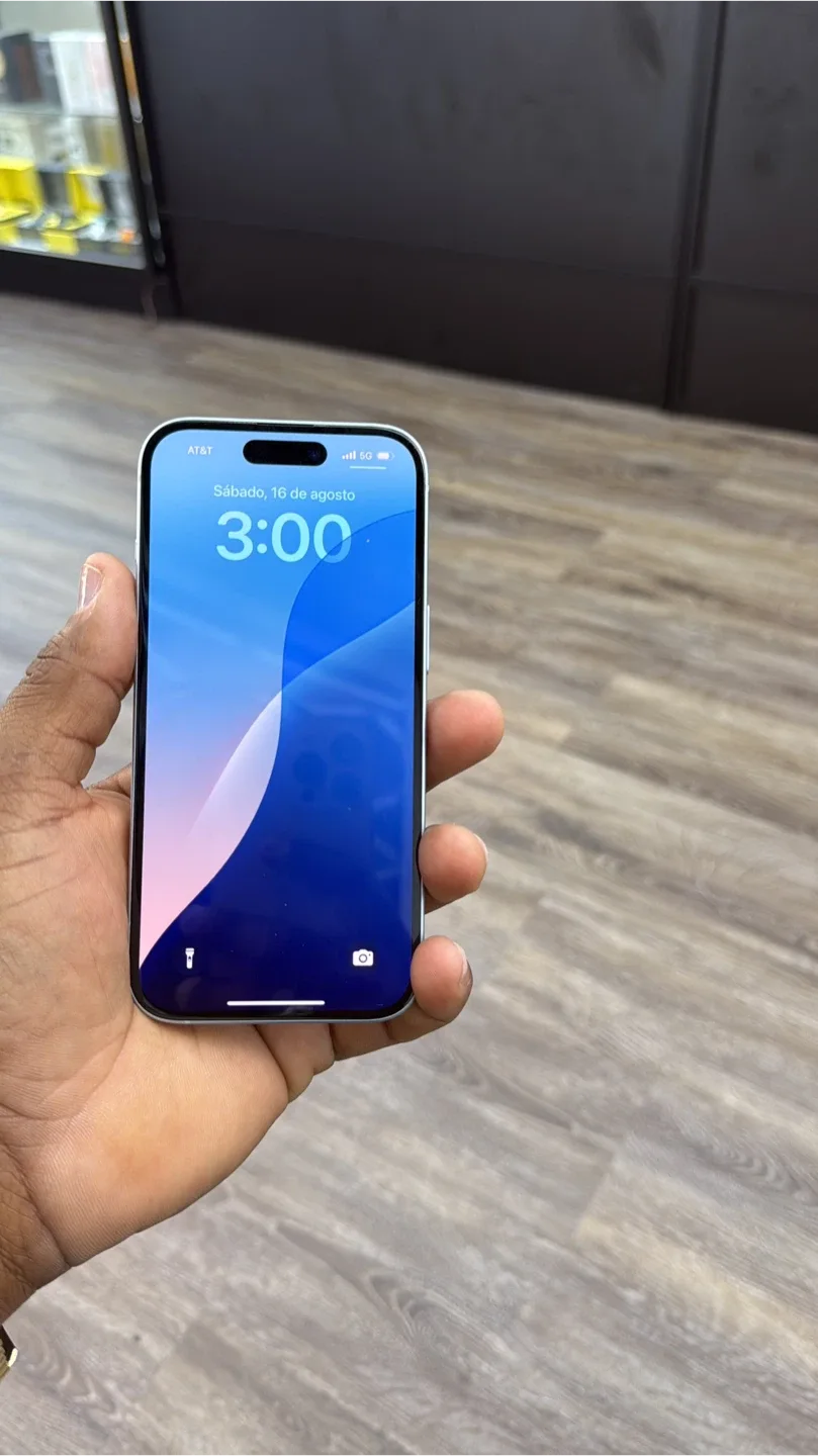 iPhone 15 128GB Blue image indicator(3)