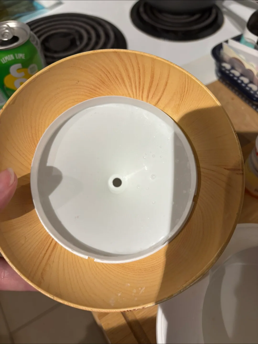 Wood Grain Aromatherapy Diffuser image indicator(3)