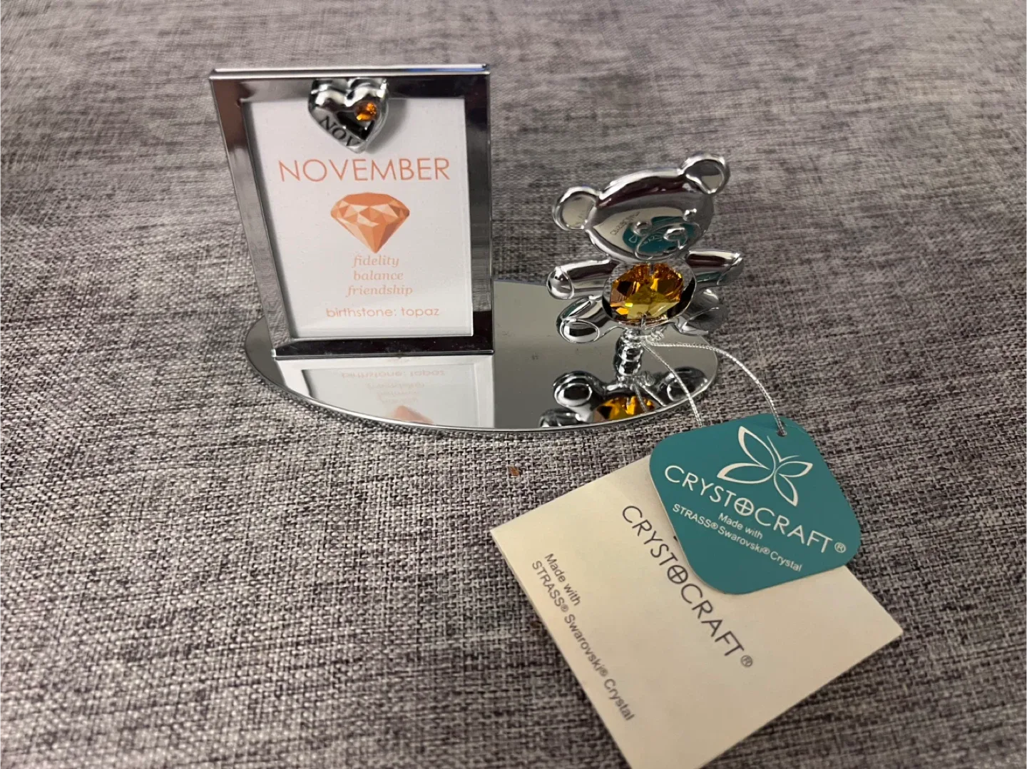 Crystocraft November Birthstone Topaz Bear with Box image indicator(2)