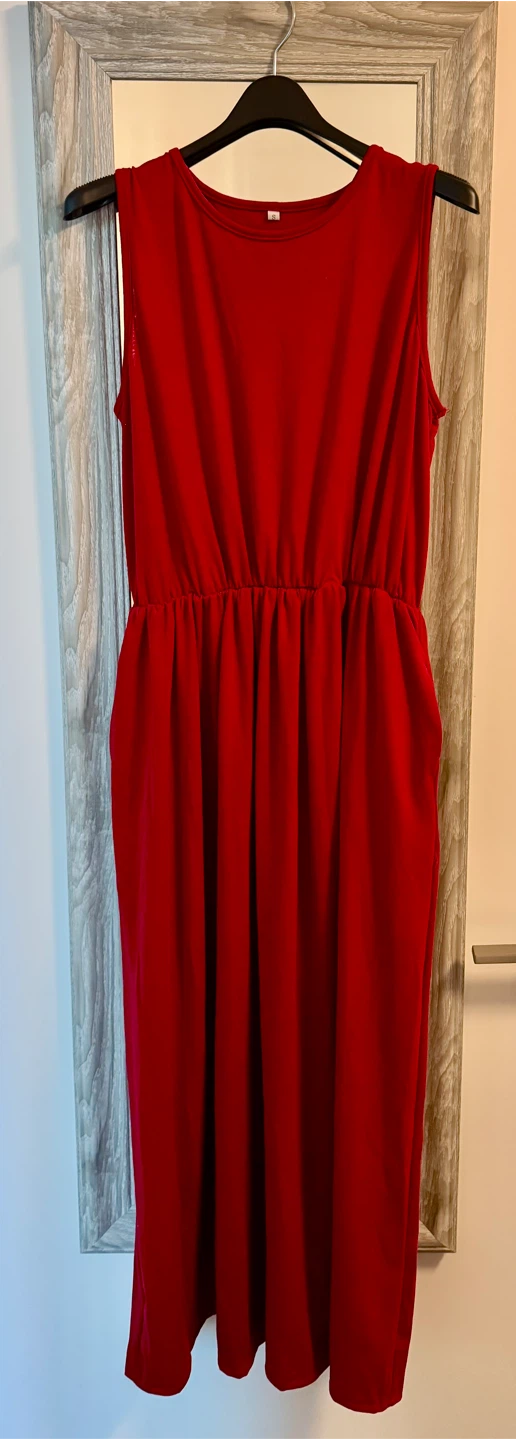 Blush & Bay Toronto Red Sleeveless Dress with Pockets - photo 2