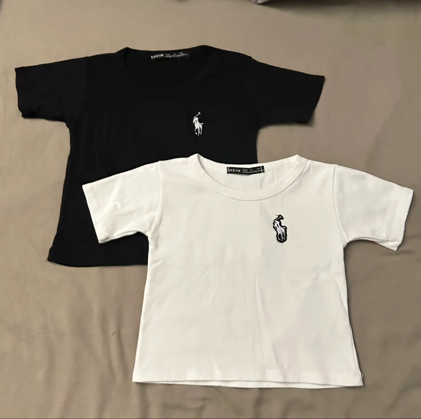 Shein cropped T-Shirts - Black & White thumbnail
