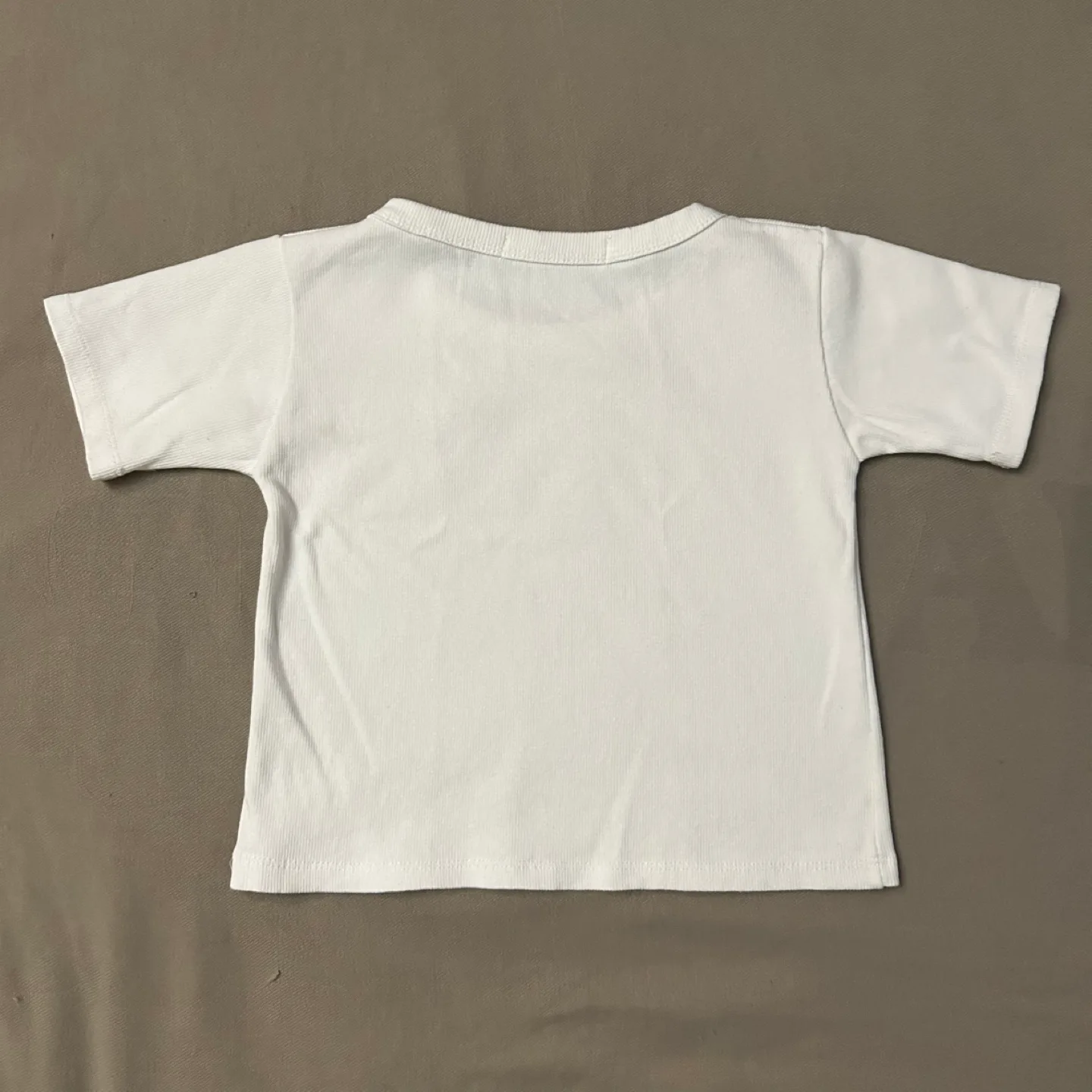 Shein cropped T-Shirts - Black & White image indicator(3)