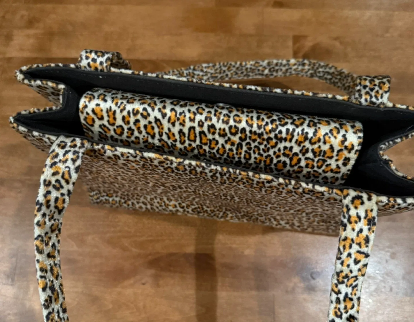 Kate Spade Leopard Print Tote Bag Vintage image indicator(5)