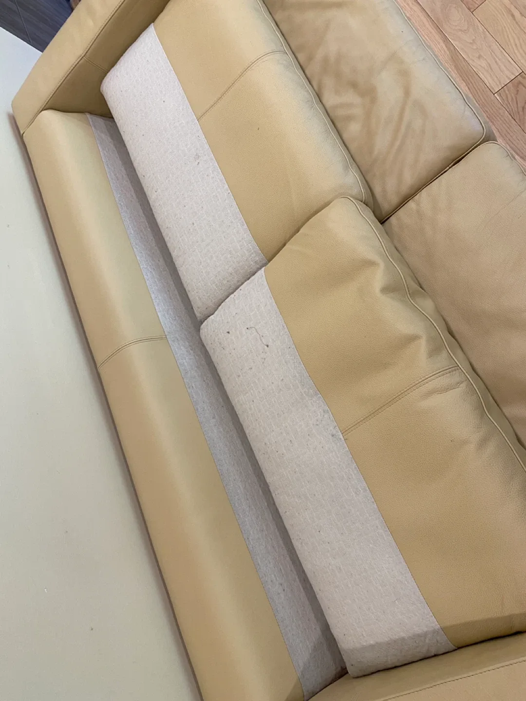 IKEA Karlanda Leather Sofa Bed (CAN DELIVER) image indicator(8)