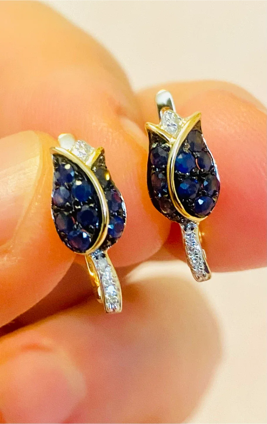 14K Gold Sapphire Tulip Earrings thumbnail