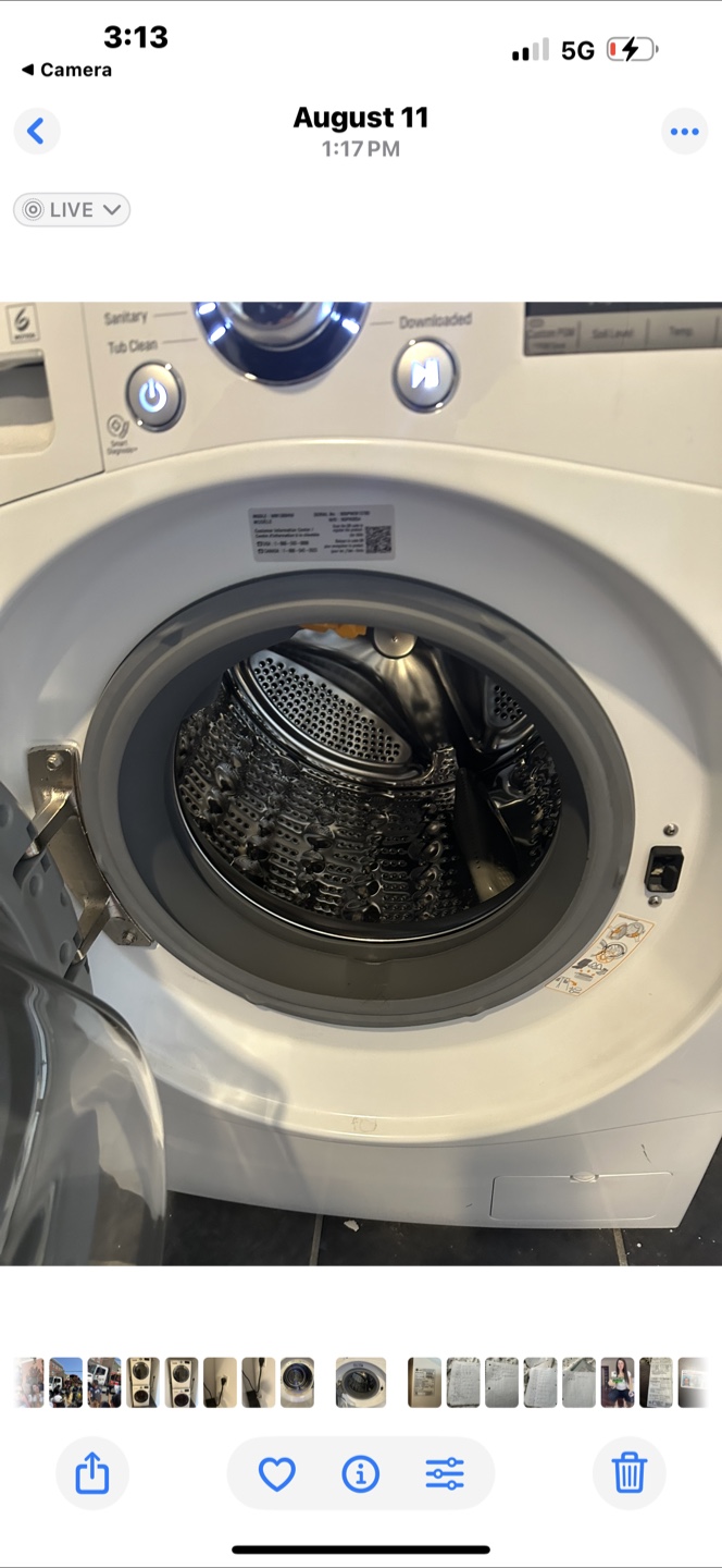 LG Washer and Dryer Set - photo 4