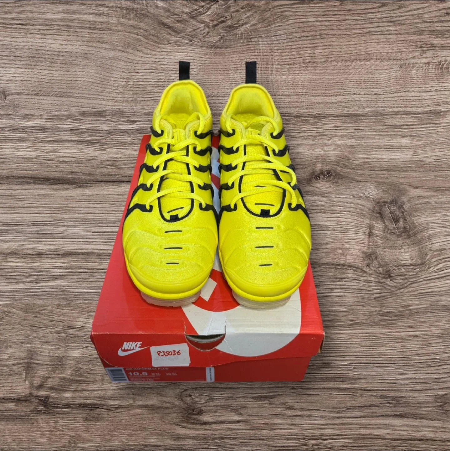 Nike Air VaporMax Plus Yellow/Black - Size 10.5 thumbnail