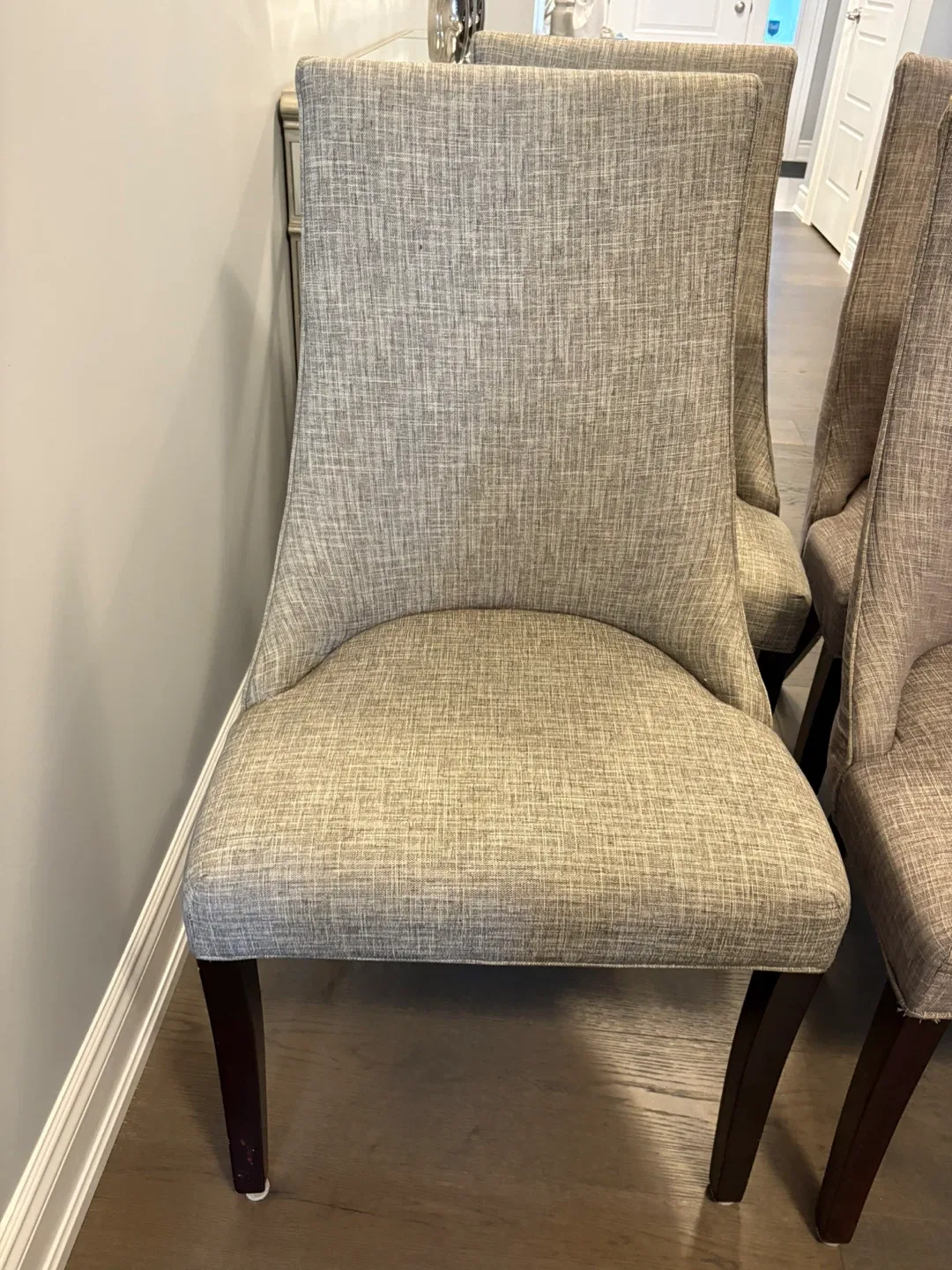 4 Urban barn beige dining chairs retail $2100 image indicator(2)